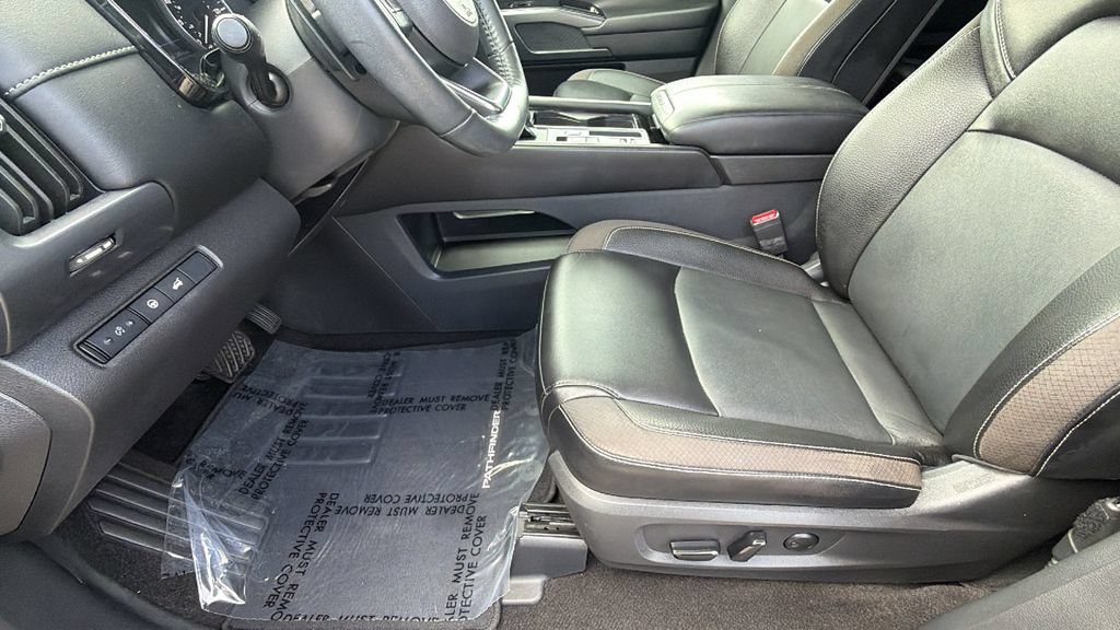 Used 2023 Nissan Pathfinder SL w/ SL Premium Package FWD image 25