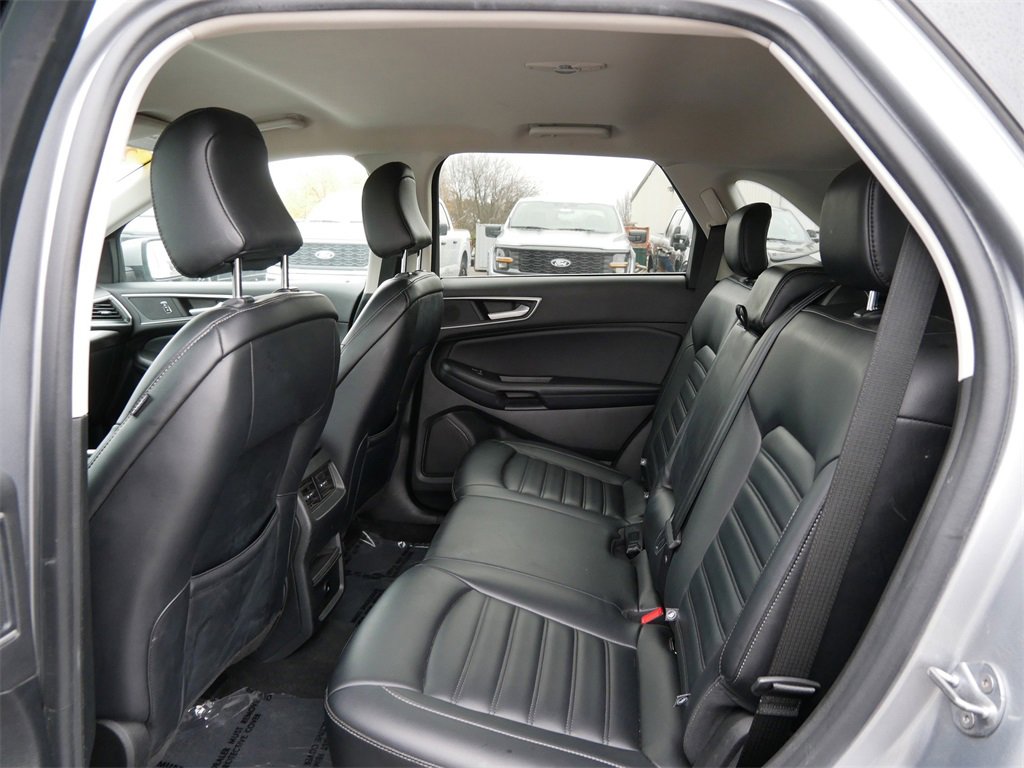 Certified 2023 Ford Edge SEL image 11