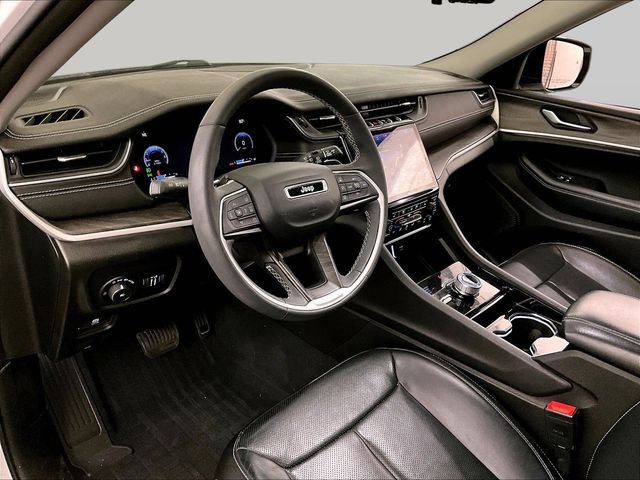 Used 2023 Jeep Grand Cherokee L Limited w/ Luxury Tech Group II AWD/4WD image 12