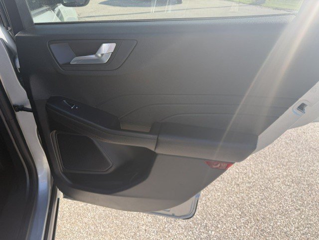 Certified 2022 Ford Escape SEL AWD/4WD image 32