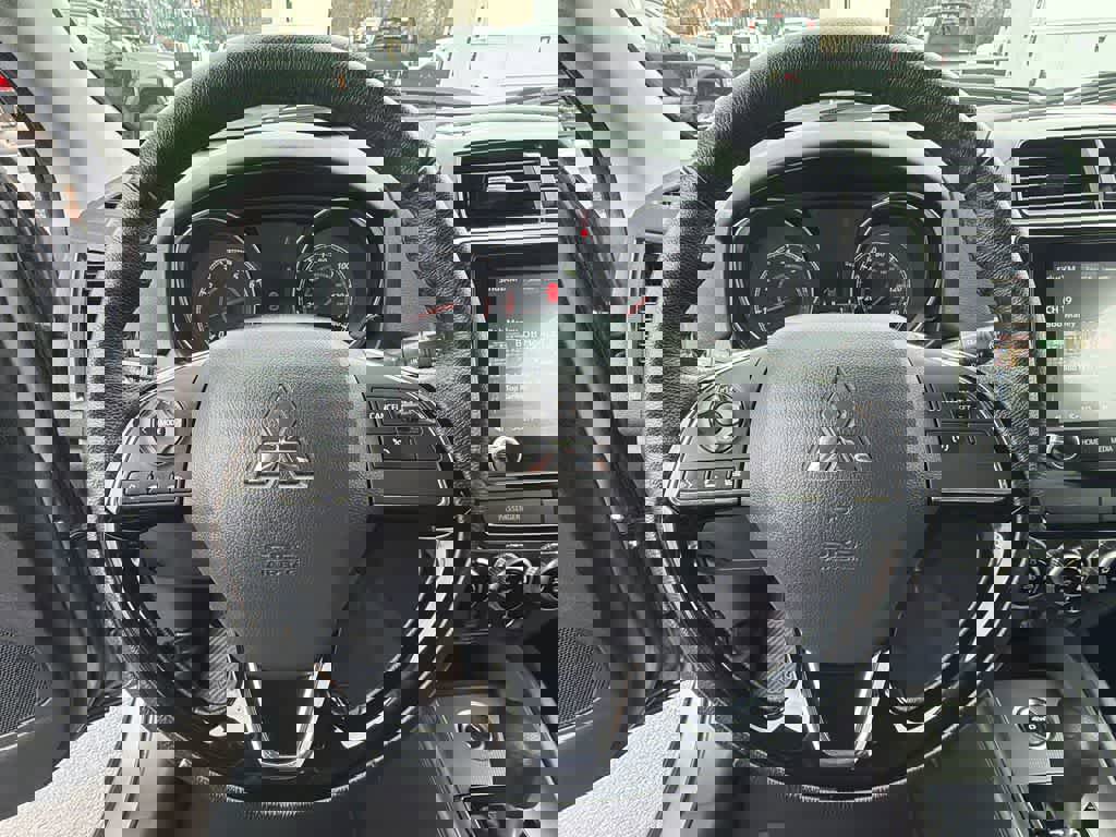 Used 2024 Mitsubishi Outlander Sport SE image 21