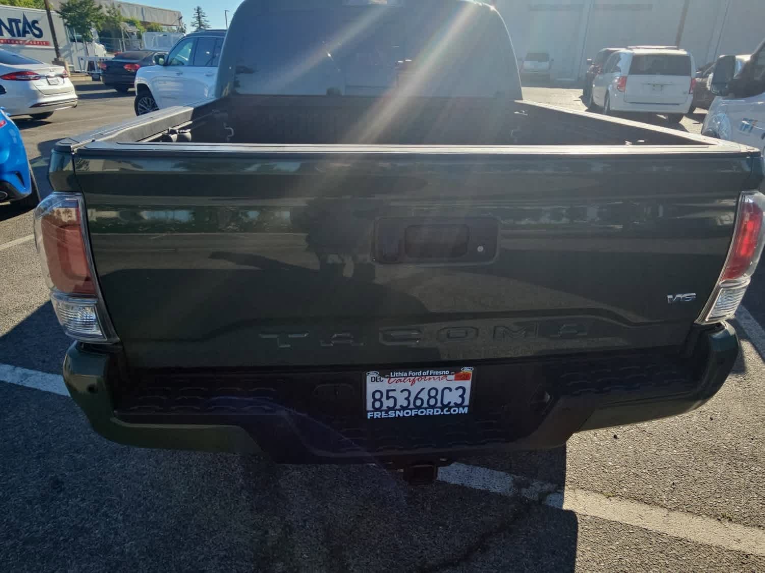 Used 2021 Toyota Tacoma TRD Sport w/ Technology Package image 8