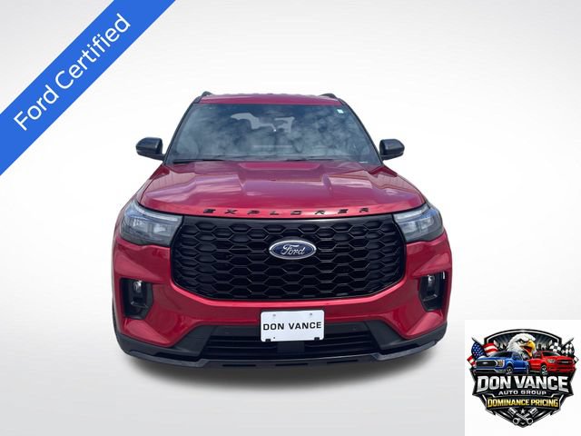 Certified 2025 Ford Explorer ST-Line w/ ST-Line Street Pack AWD/4WD image 9