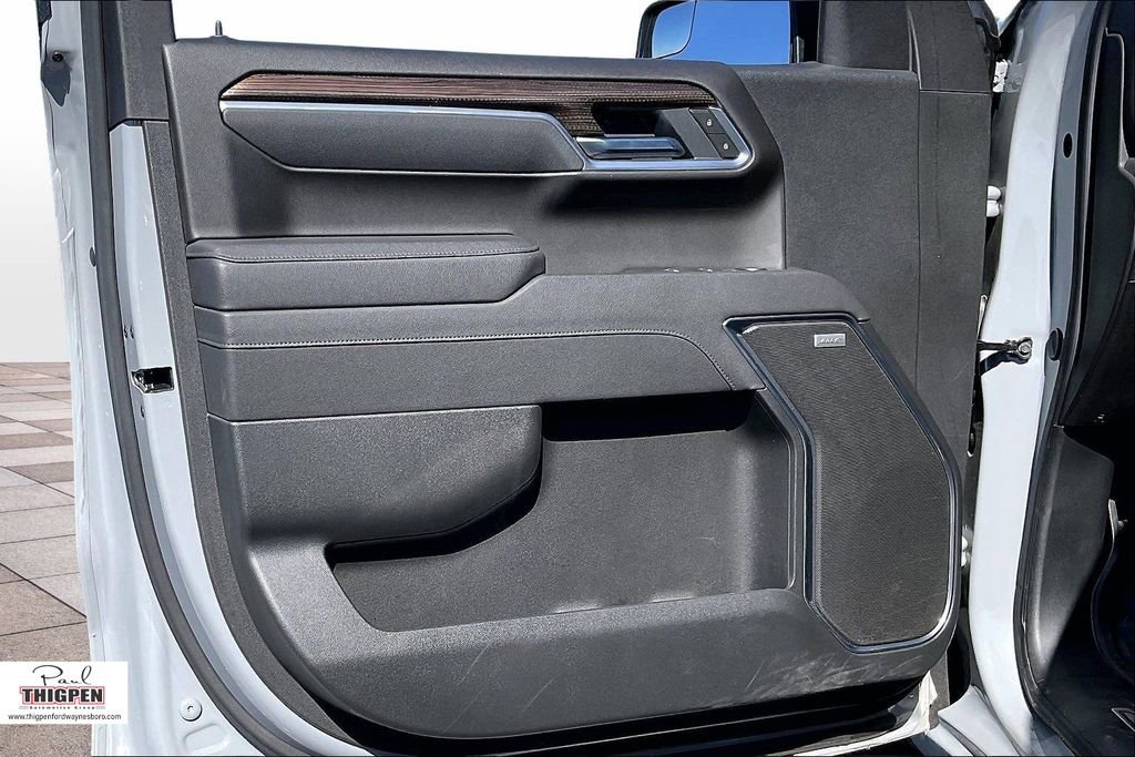 Used 2025 Chevrolet Silverado 1500 RST image 23