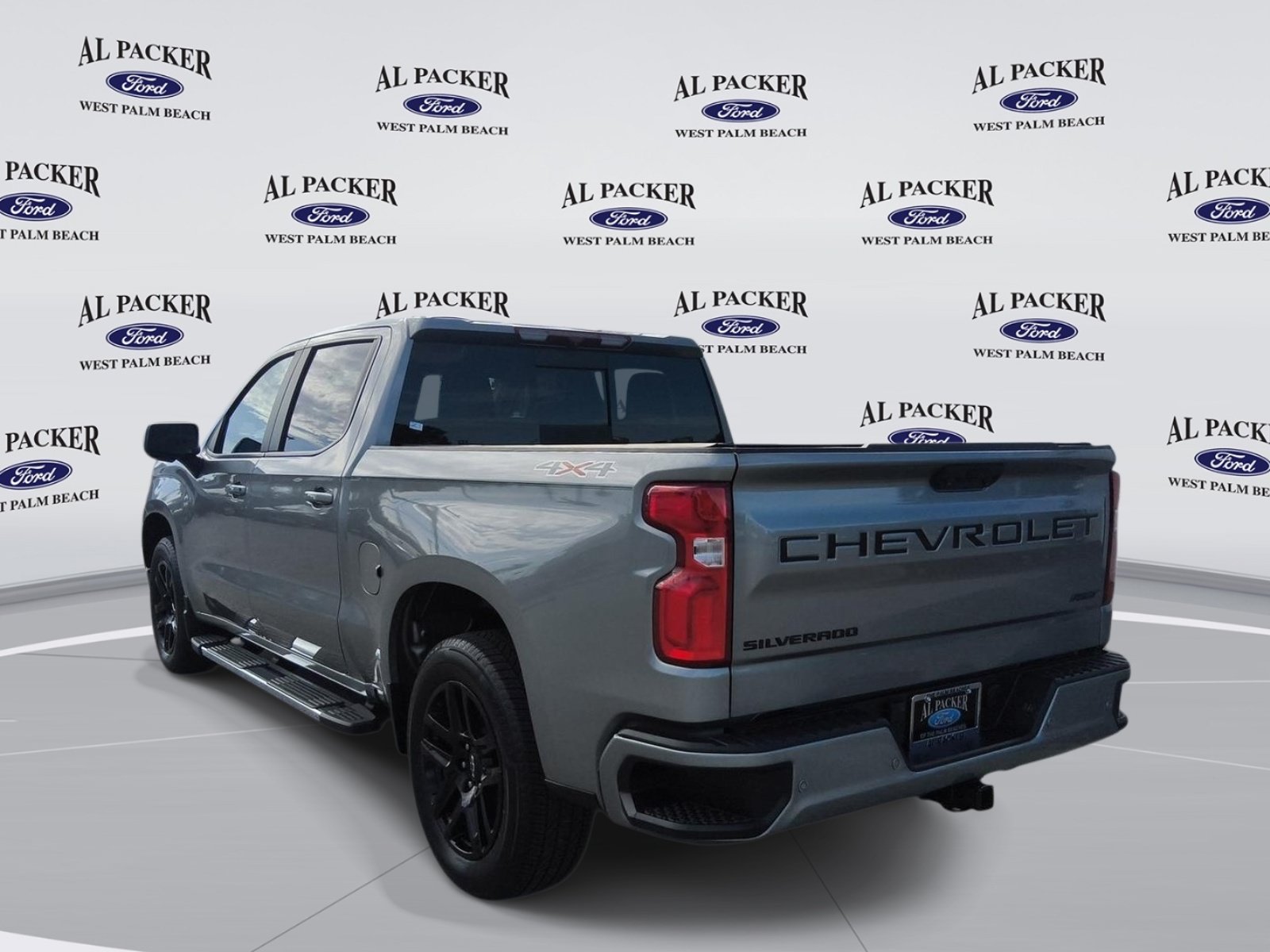 Used 2023 Chevrolet Silverado 1500 RST w/ Convenience Package II AWD/4WD image 3
