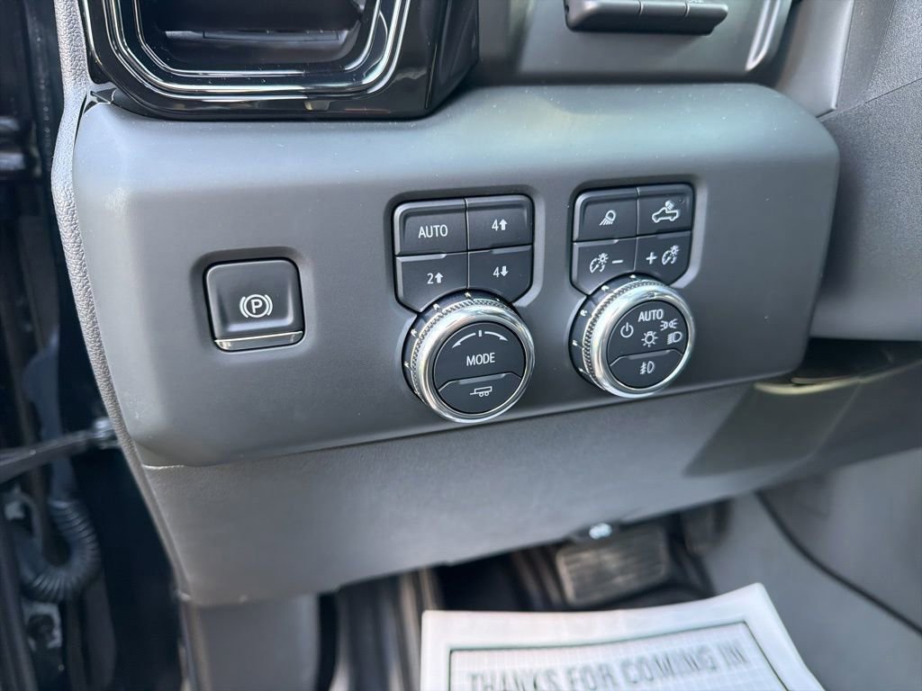 Used 2025 GMC Sierra 1500 AT4X image 14