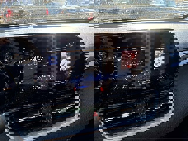 Used 2025 Chevrolet TrailBlazer LT image 33