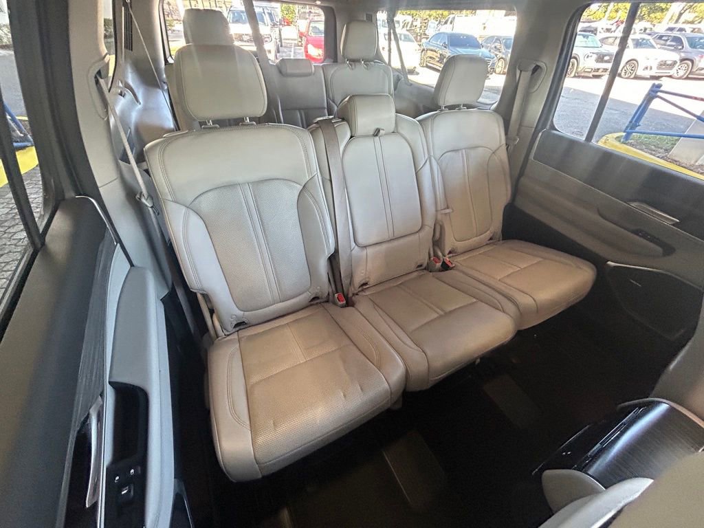 Used 2023 Jeep Wagoneer L Series II image 29