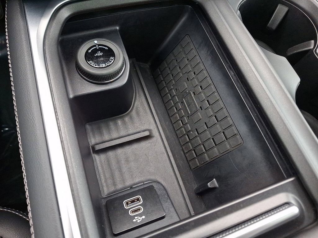 Certified 2025 Ford Expedition Max Platinum image 25