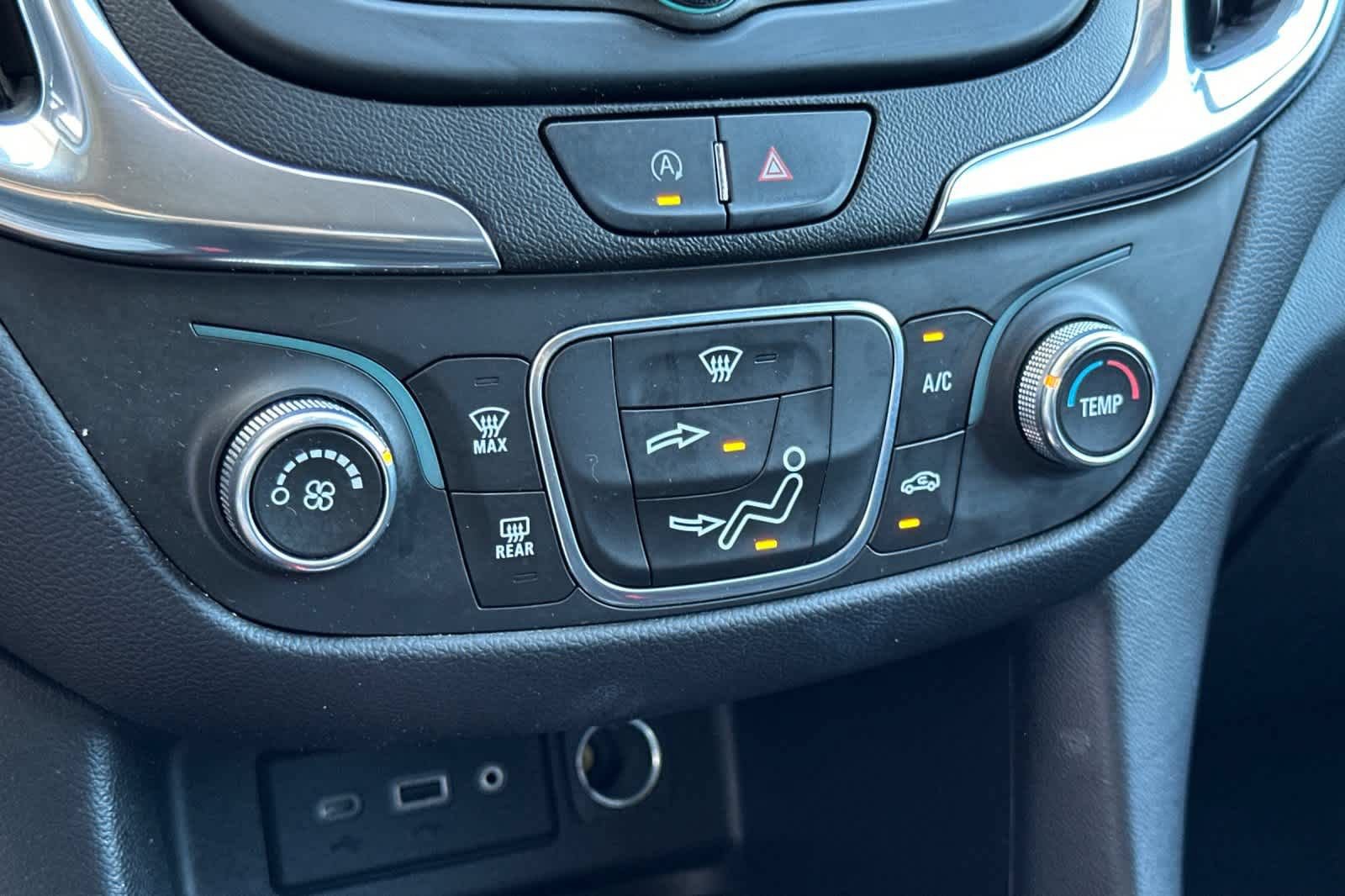 Used 2022 Chevrolet Equinox LT FWD image 20