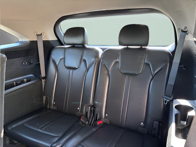 Used 2024 Kia Sorento S w/ Panoramic Sunroof Package AWD/4WD image 6