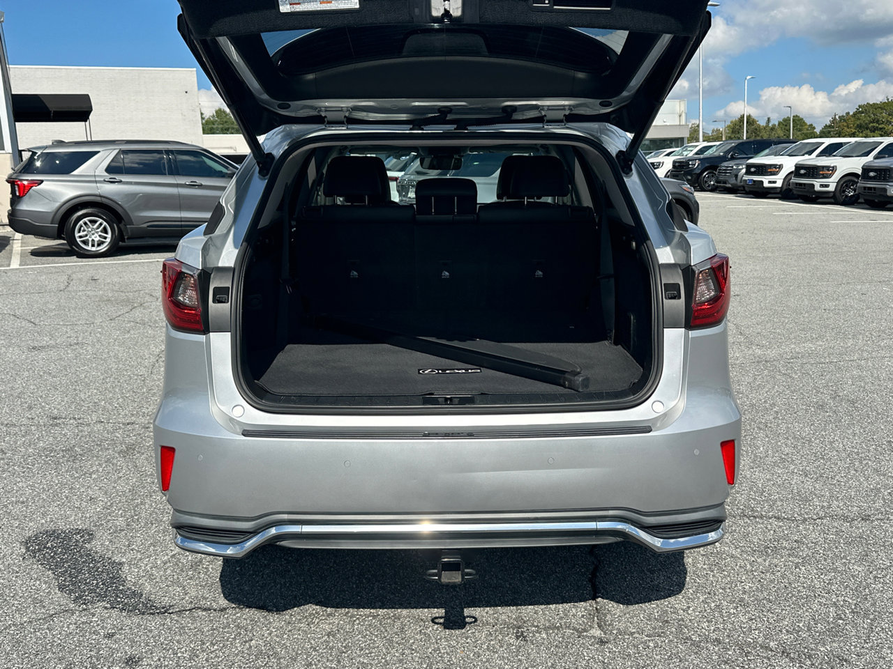 Used 2018 Lexus RX 350L FWD w/ Premium Package image 20