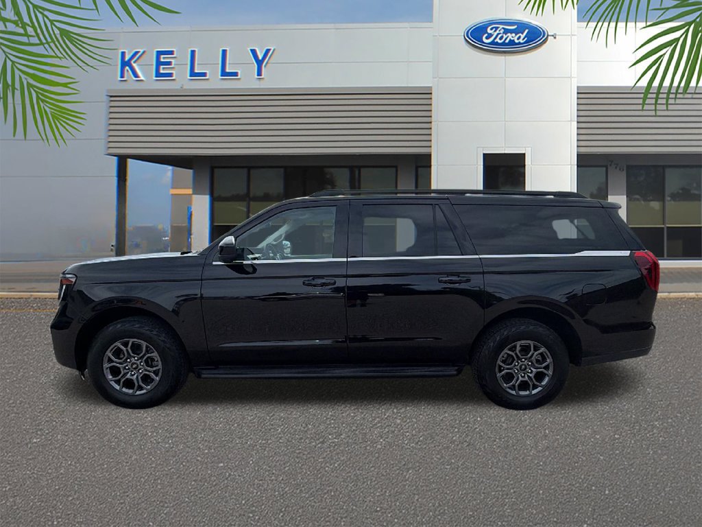Certified 2025 Ford Expedition Max Active AWD/4WD image 2
