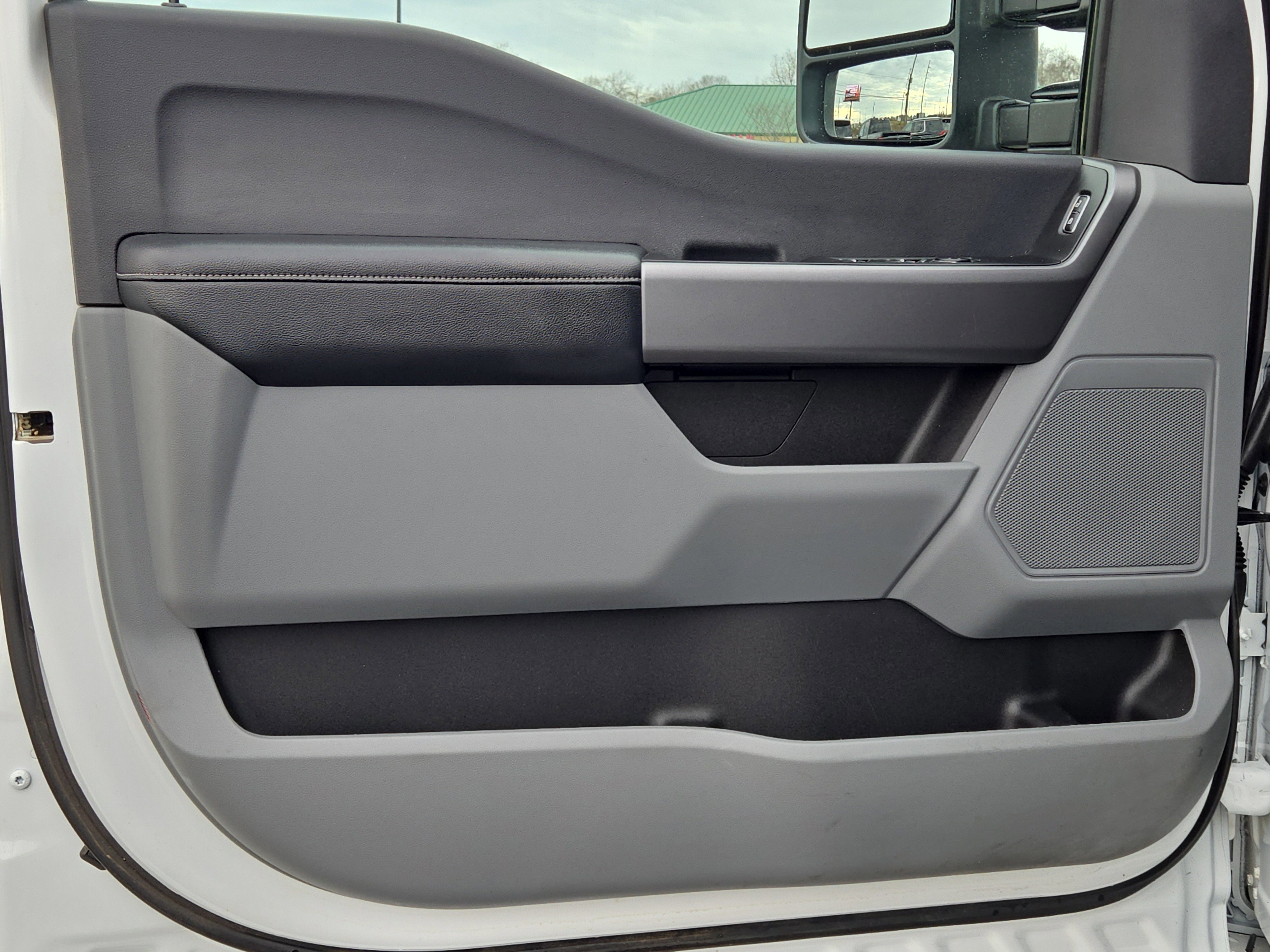 Certified 2025 Ford F250 XLT image 19