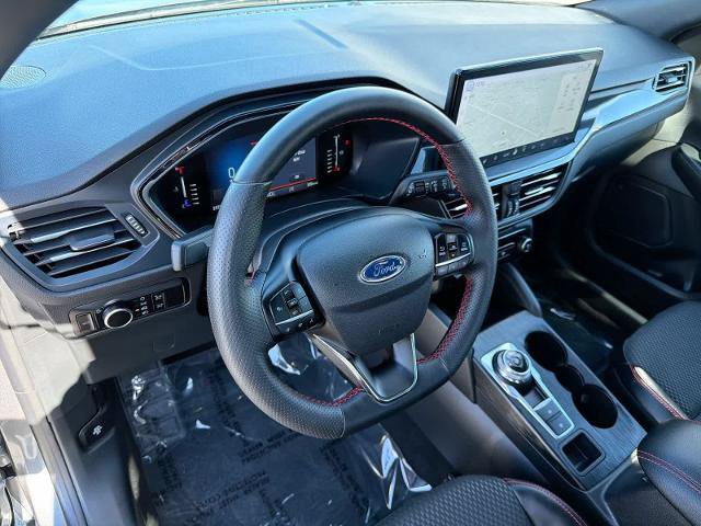 Certified 2023 Ford Escape ST-Line w/ Tech Pack #1 AWD/4WD image 10