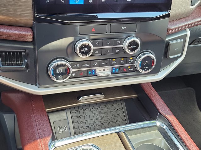 Certified 2022 Ford Expedition Limited AWD/4WD image 34