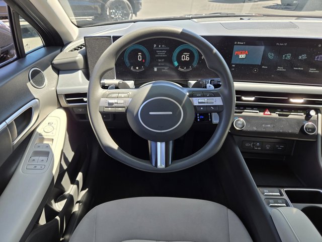 Used 2024 Hyundai Sonata SEL FWD image 12