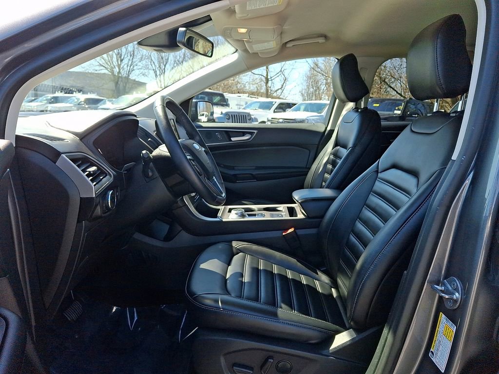 Certified 2024 Ford Edge SEL image 13