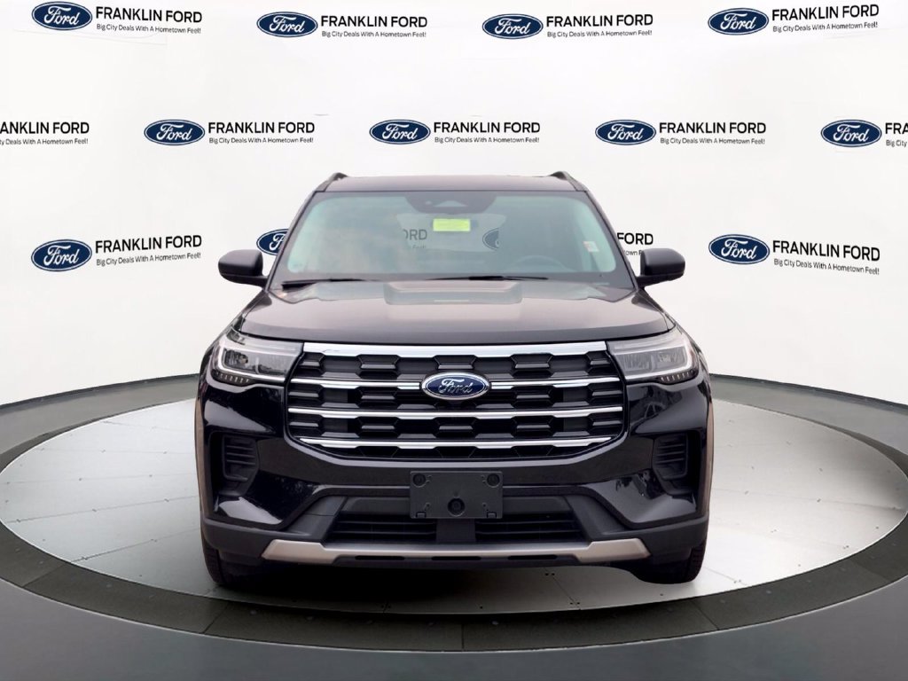 Certified 2025 Ford Explorer Active AWD/4WD image 8