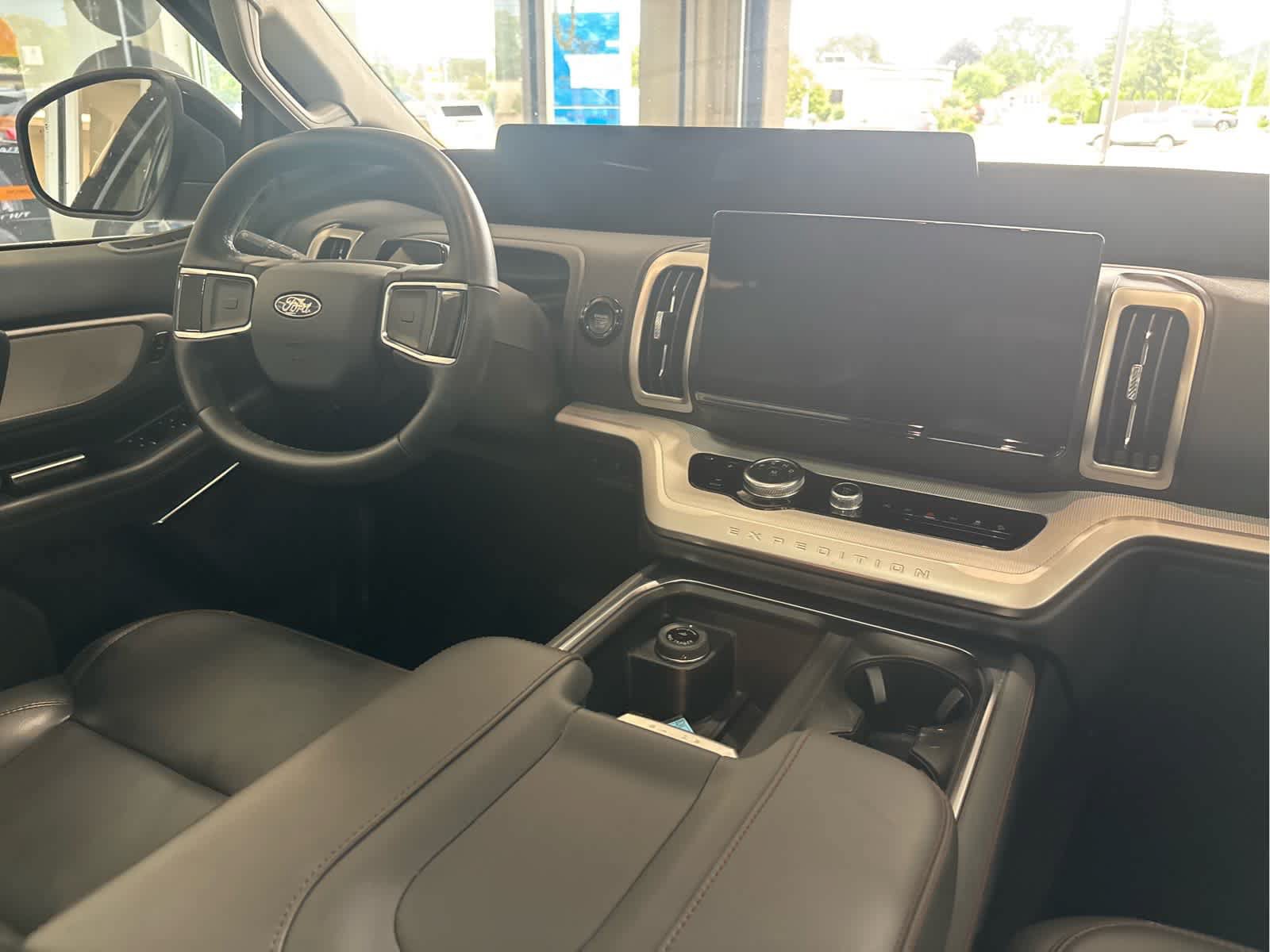 Certified 2025 Ford Expedition Max Active AWD/4WD image 10