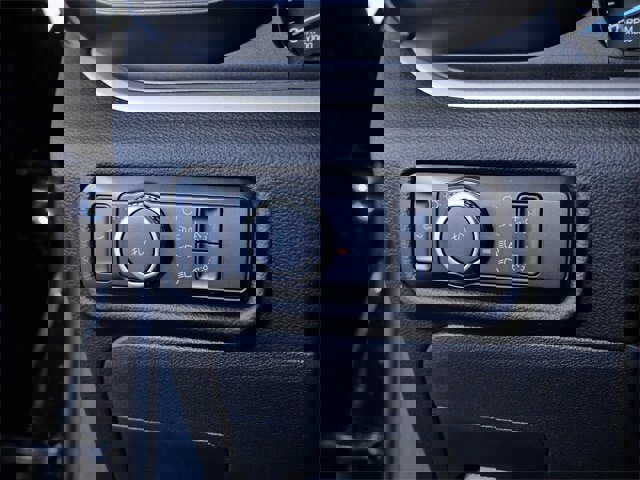 Certified 2023 Ford Explorer XLT w/ Equipment Group 202A image 25