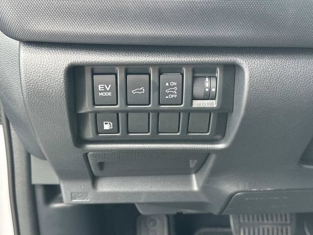 Used 2025 Subaru Forester Premium AWD/4WD image 21