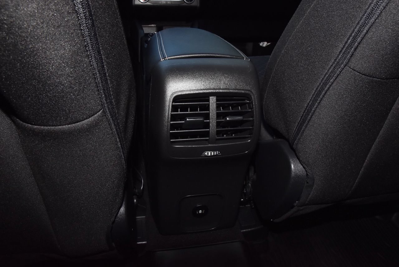 Certified 2024 Ford Escape Active FWD image 18