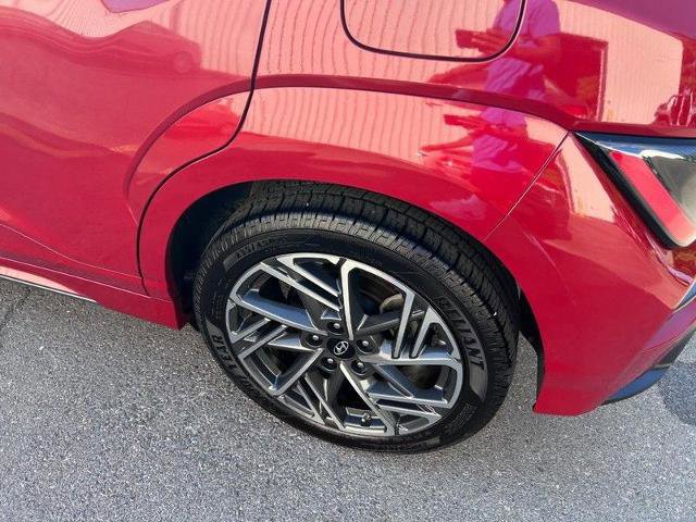 Used 2022 Hyundai Kona N Line w/ Tech Package image 8