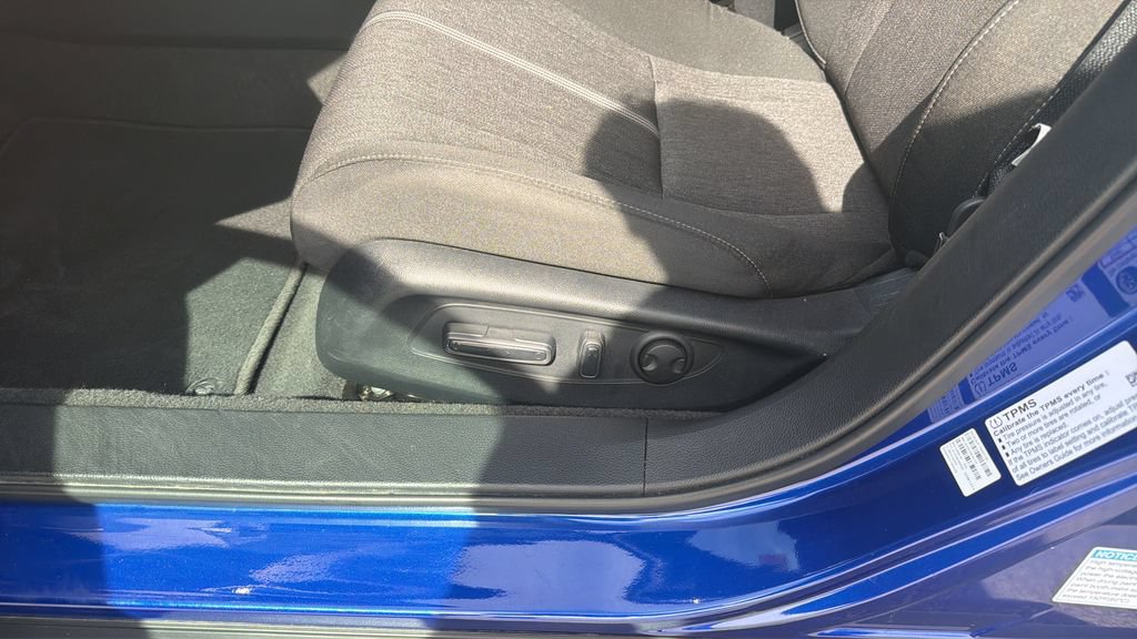 Used 2023 Honda Accord Sport image 27