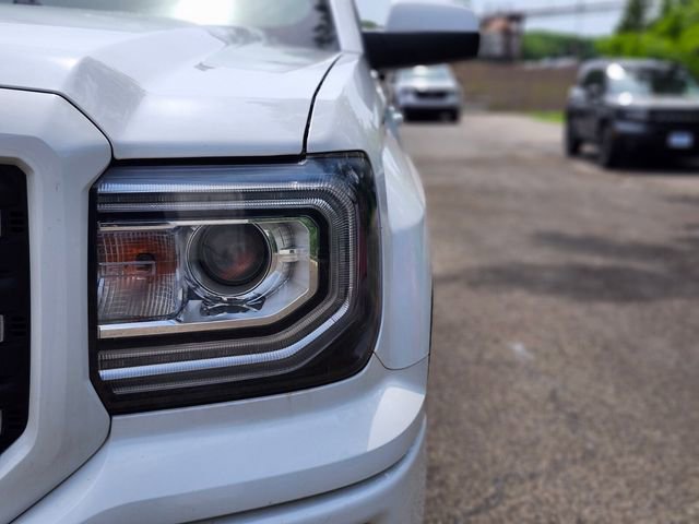 Used 2017 GMC Sierra 1500 SLE w/ SLE Value Package AWD/4WD image 10