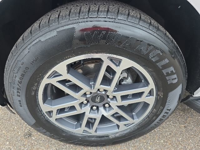 Certified 2025 Ford Expedition Max Active RWD image 12