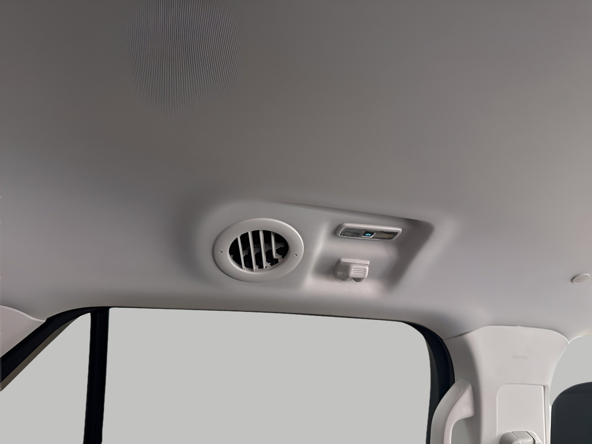 Certified 2025 Ford Explorer Active w/ Active Comfort Package image 19