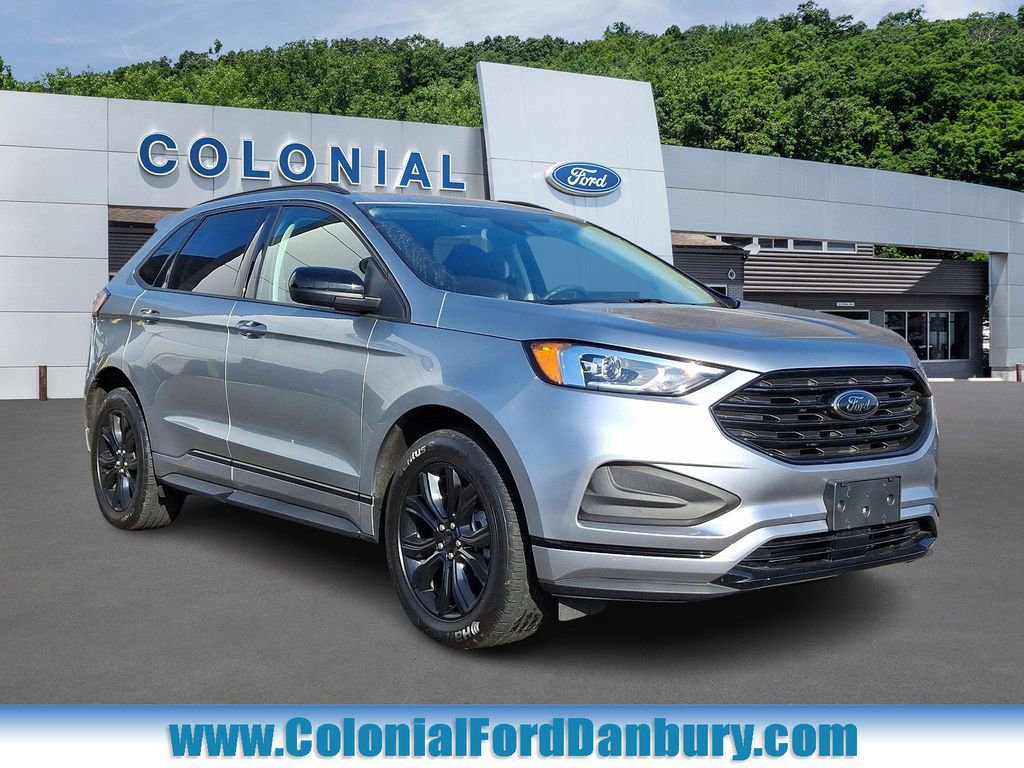 Certified 2022 Ford Edge SE w/ Black Appearance Package image 6