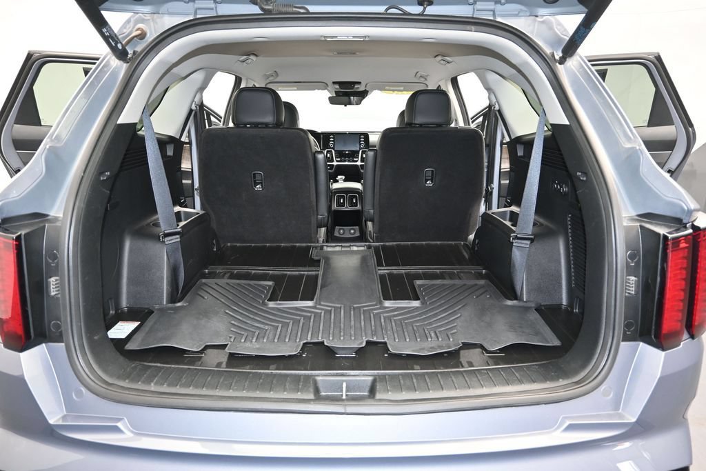 Used 2021 Kia Sorento EX FWD image 11