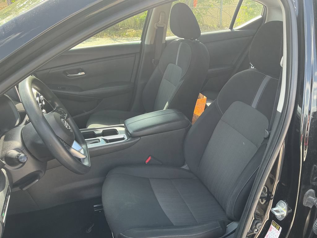 Used 2024 Nissan Sentra SV FWD image 24