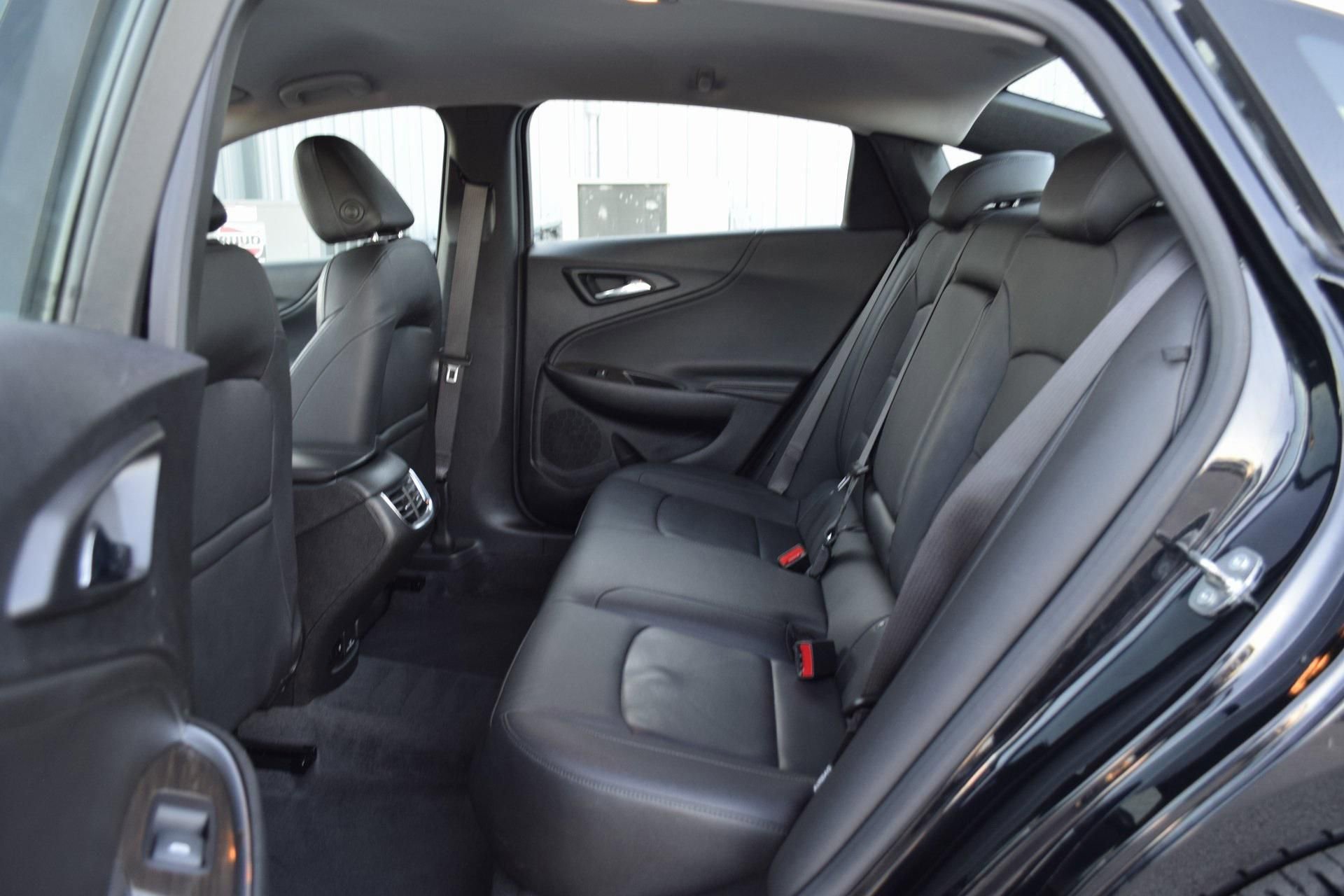 Used 2024 Chevrolet Malibu LT image 19