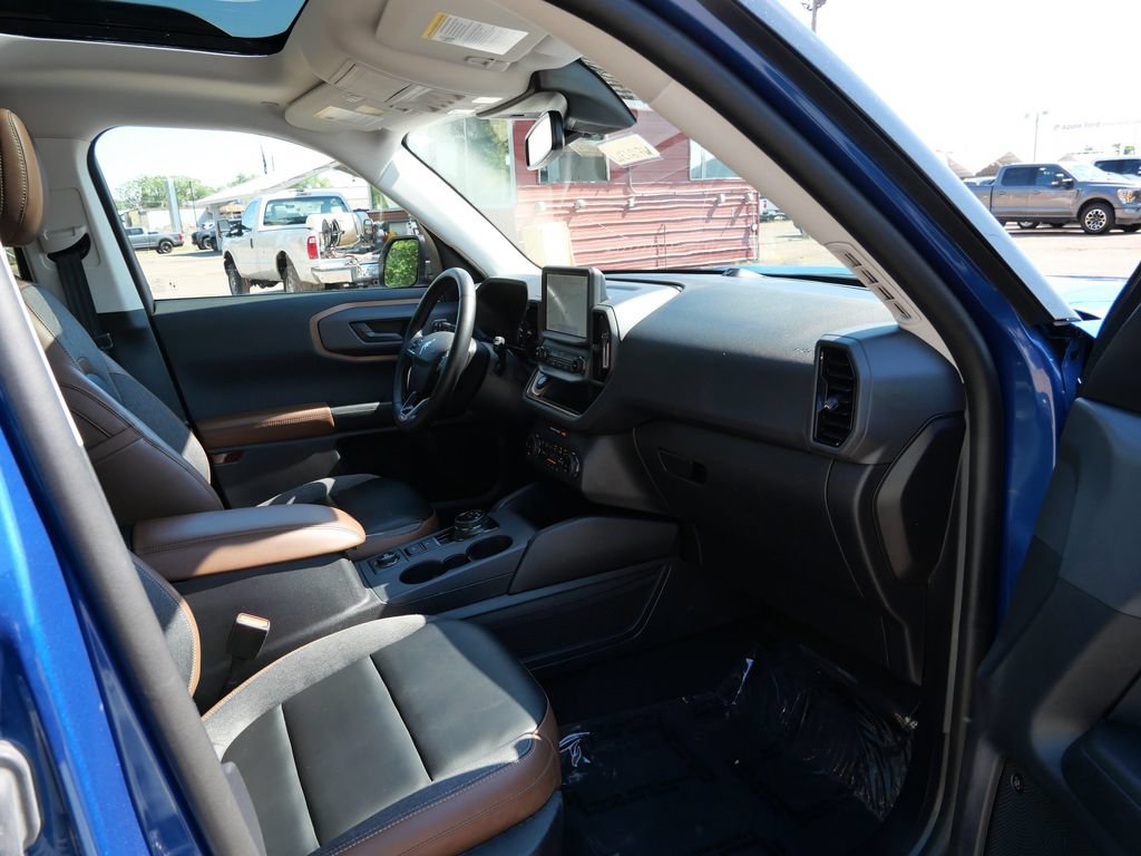 Certified 2024 Ford Bronco Sport Outer Banks w/ Tech Package AWD/4WD image 11
