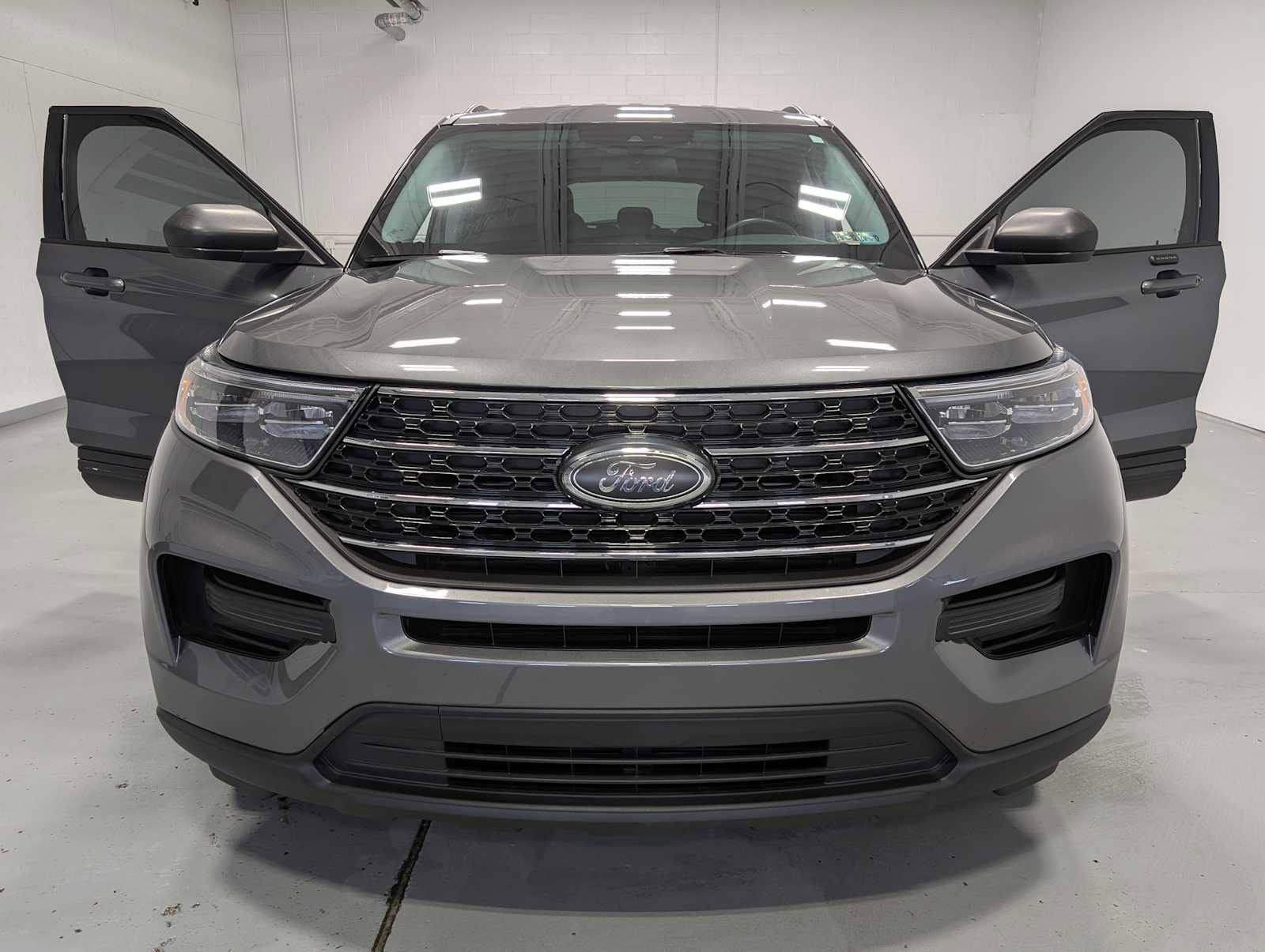 Certified 2023 Ford Explorer XLT image 15