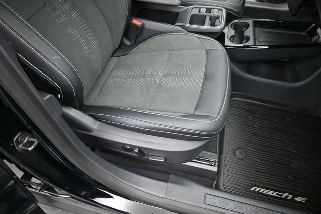 Certified 2025 Ford Mustang Mach-E GT AWD/4WD image 31