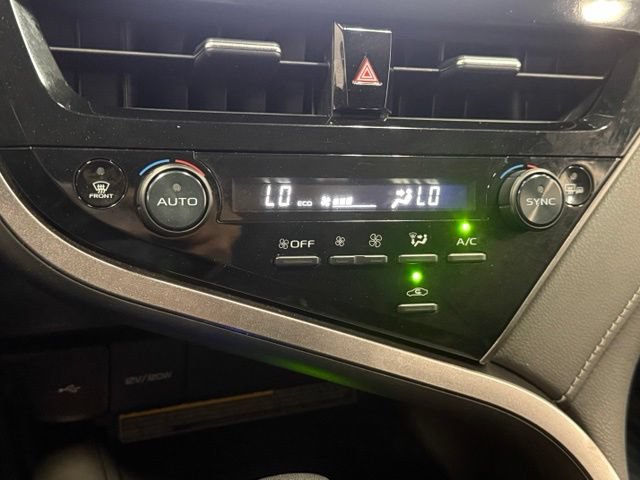Used 2021 Toyota Camry XSE FWD image 29