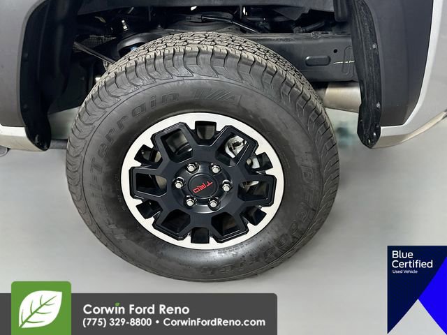 Used 2024 Toyota Tacoma TRD Off-Road AWD/4WD image 35