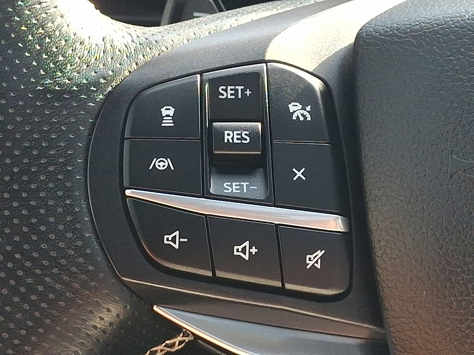 Certified 2020 Ford Explorer ST w/ ST Street Pack AWD/4WD image 23
