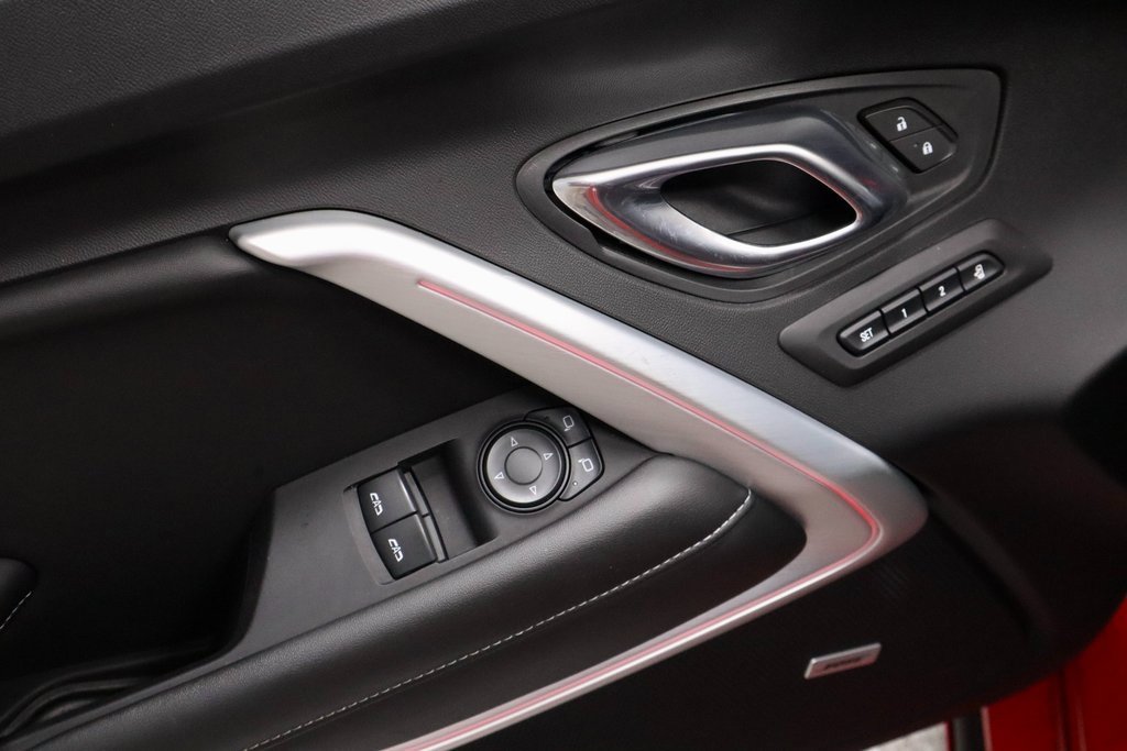 Used 2019 Chevrolet Camaro SS image 21