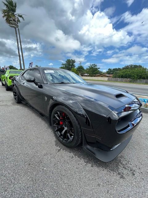 Used 2021 Dodge Challenger SRT Hellcat Redeye RWD image 5