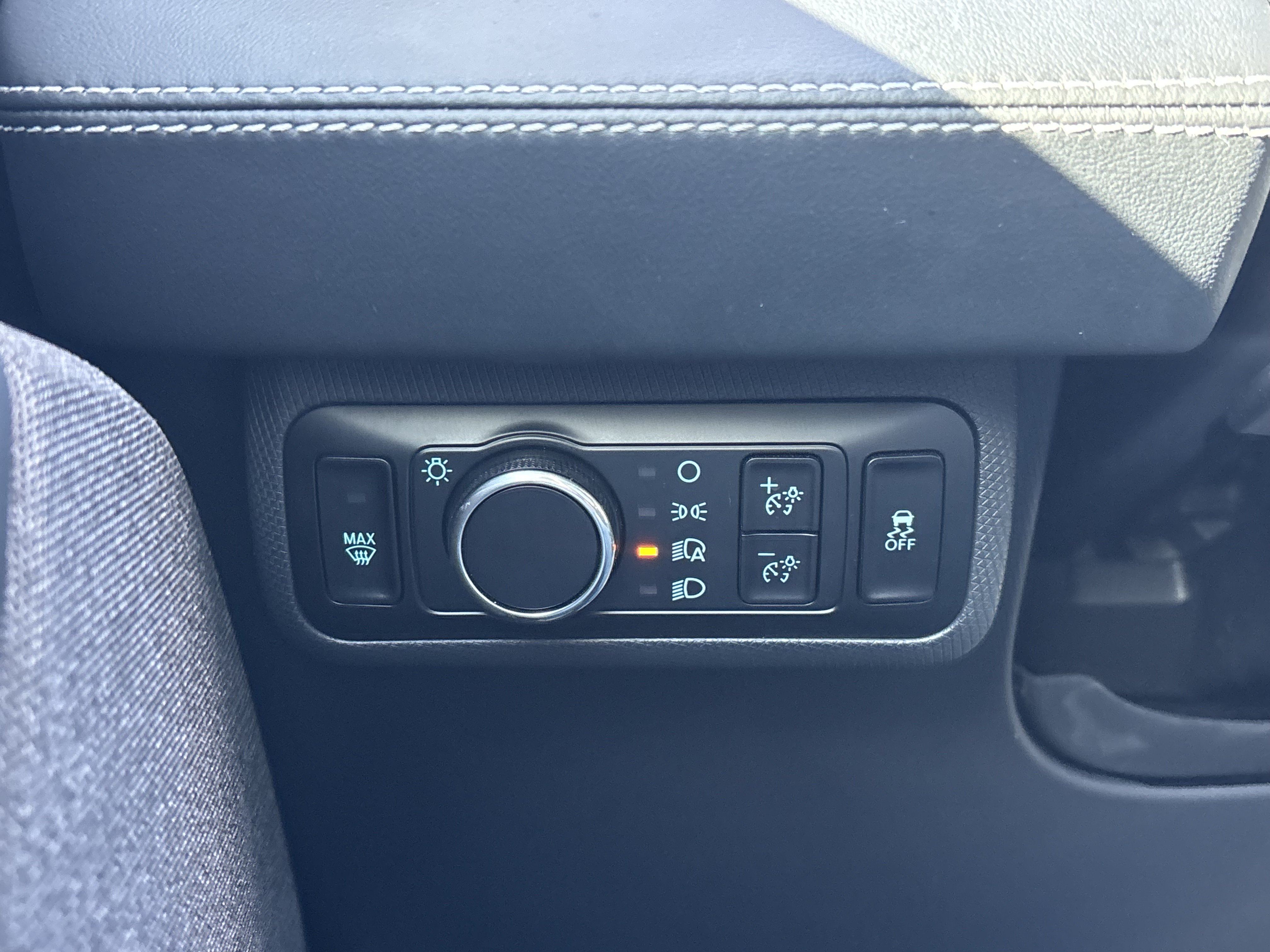Certified 2023 Ford Mustang Mach-E Premium RWD image 36