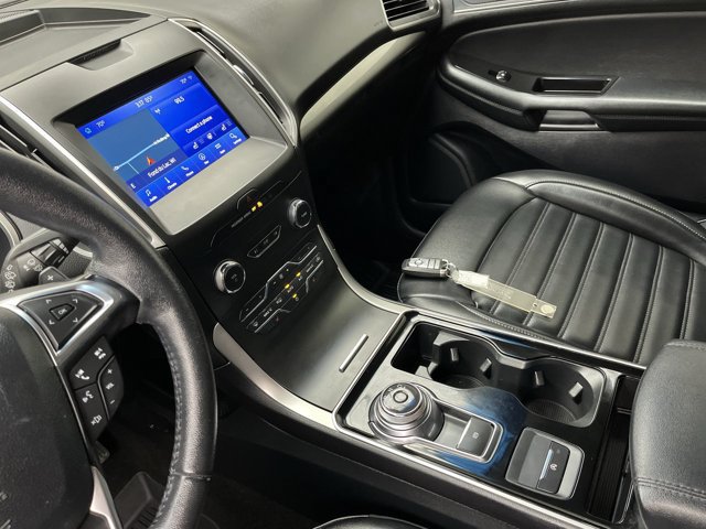 Certified 2020 Ford Edge SEL w/ Convenience Package AWD/4WD image 18