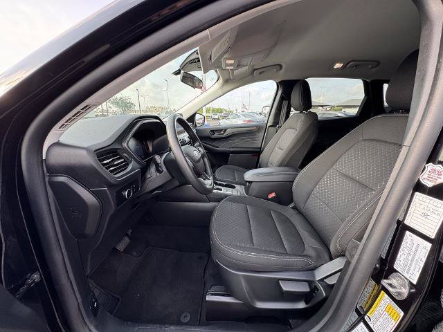 Certified 2025 Ford Escape Active AWD/4WD image 13
