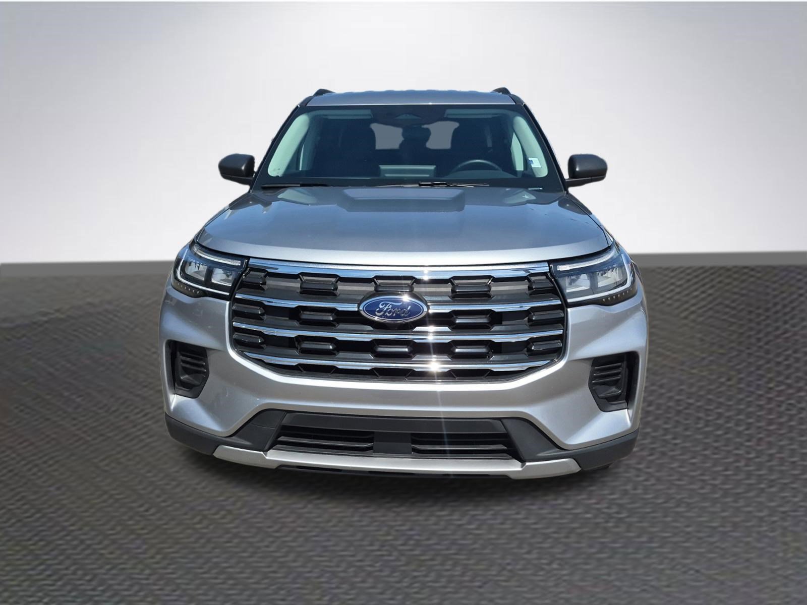 Certified 2025 Ford Explorer Active image 4