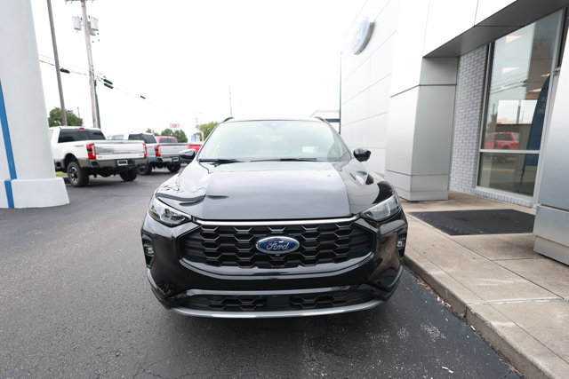 Certified 2024 Ford Escape ST-Line Elite w/ Premium Technology Package AWD/4WD image 2