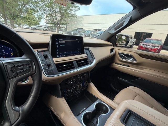Used 2023 Chevrolet Tahoe Premier AWD/4WD image 25